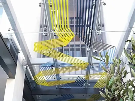 Dots & Lines Digitally Printing Glass