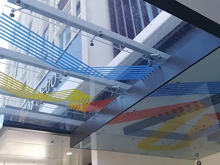 Dots & Lines Digitally Printing Glass